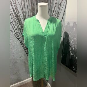 🍒NWT RACHEL ZOE GREEN CAP SLEEVE LEOPARD PRINT BLOUSE SIZE LARGE🍒